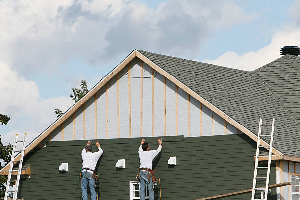 Professional Siding Replacement technician working in South Bloomingville, OH